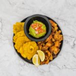 GUACAMOLE & CHICHARRON